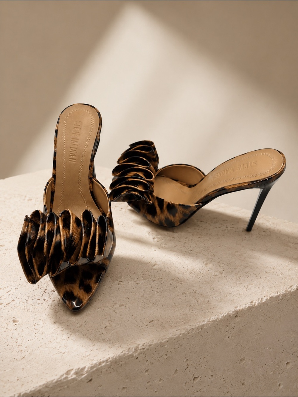 Steve Madden Leopard Patent Affinity Slide Sandals Size 8.5M